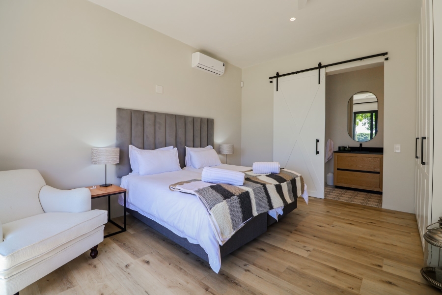 4 Bedroom Property for Sale in Keurboomstrand Western Cape